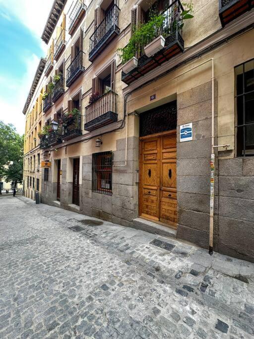Apartment Cozy 2bd Flat City Center + Ac *